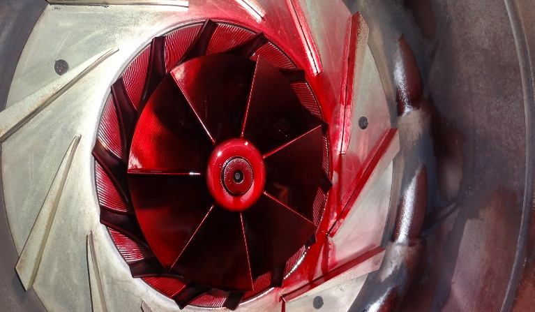 IHI TRE60 1st-stage impeller dye penetrant test in progress