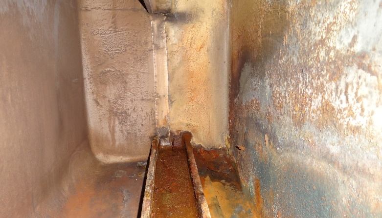 IHI TRE60 2nd-stage cooling chamber — heavy rust on cold side