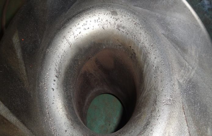 IHI TRE60 3rd-stage guide vane after grinding — cavitation repaired