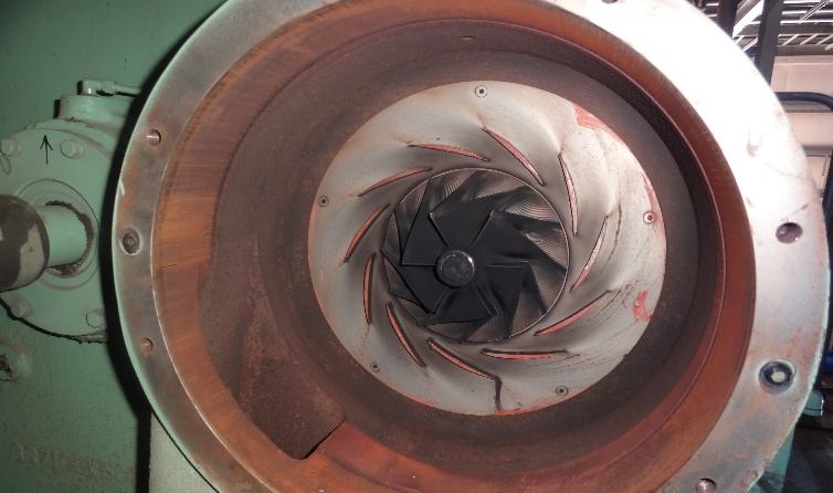 IHI TX-A 1st-stage volute before grinding — rusted