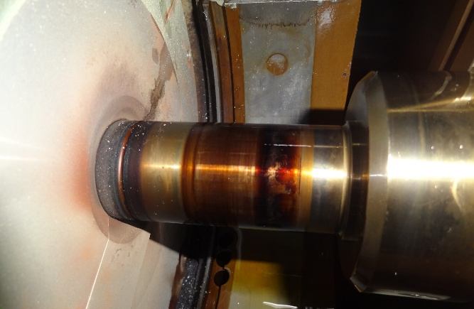 IHI TX-A 1st-stage shaft journal with carbon deposits