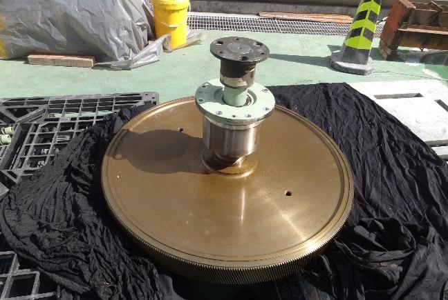 IHI TX-A compressor bull gear during major overhaul — preparing to replace the bull gear bearings