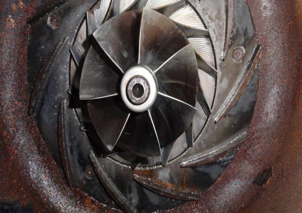IHI TRA350KW 3rd stage scroll casing and impeller as found with heavy rust in the flow path