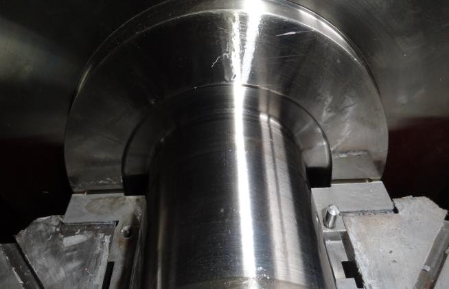 IHI TRA350KW bull gear shaft and thrust face, motor side, in good condition
